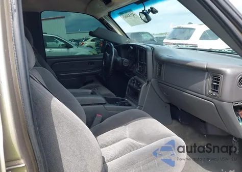 2005 Chevrolet Silverado 1500 Ls z USA, uszkodzony, nr VIN 2GCEK13T951360052